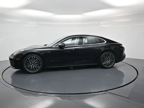 Certified 2026 Porsche Panamera 4 image 2