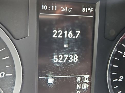 Used 2020 Mercedes-Benz Metris Passenger image 27