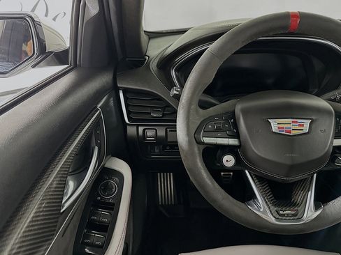 Used 2022 Cadillac CT5 V Blackwing image 10