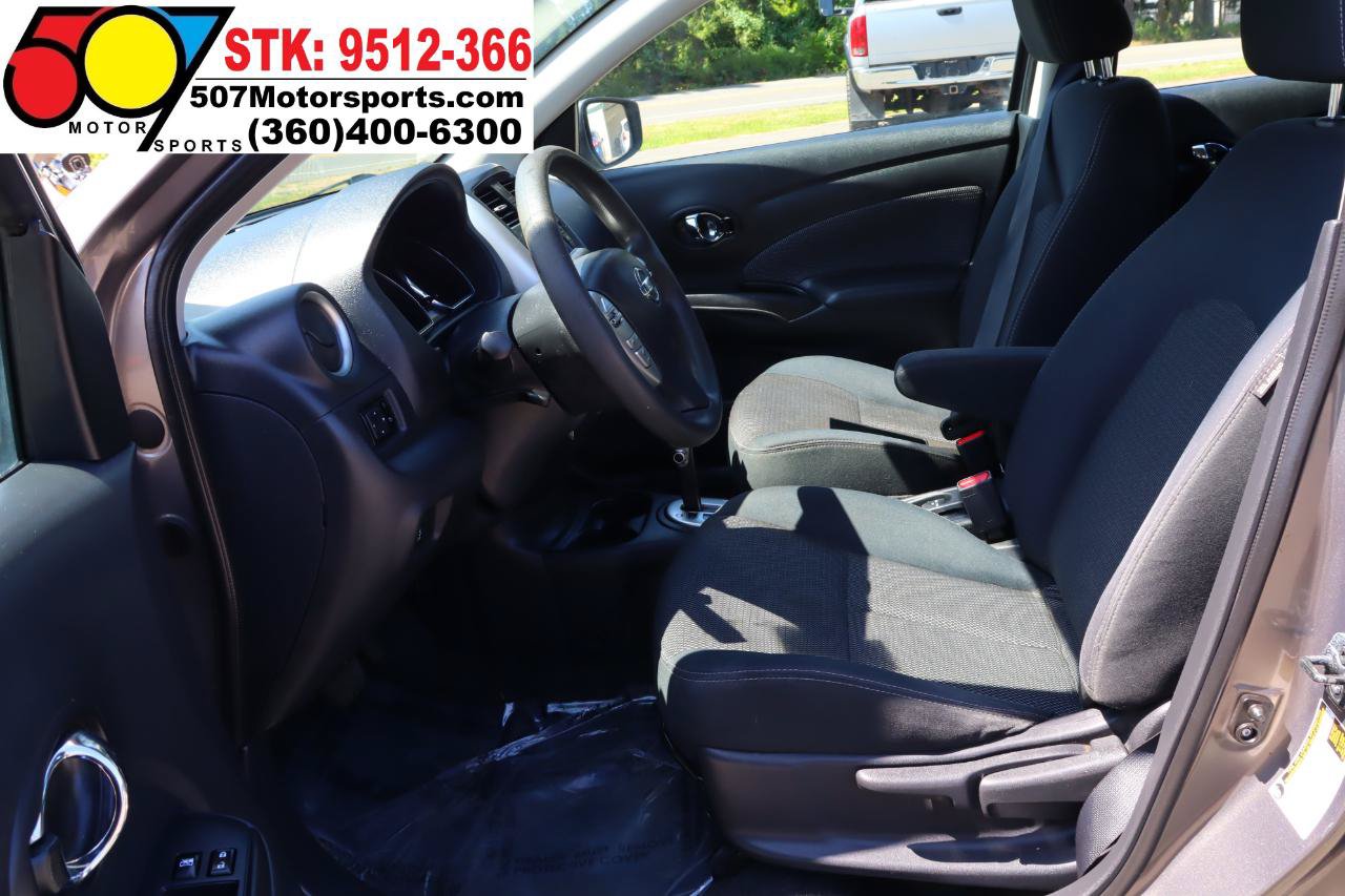 Used 2016 Nissan Versa SV FWD image 12