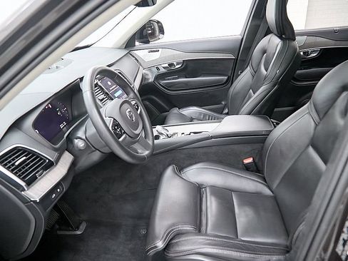 Certified 2023 Volvo XC90 T8 Ultimate image 21