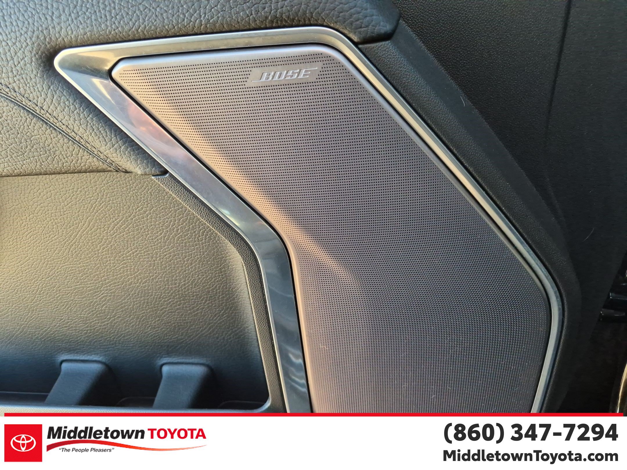 Used 2022 GMC Sierra 1500 Denali AWD/4WD image 13