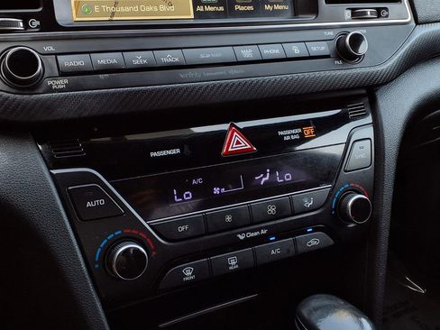 Used 2018 Hyundai Elantra Sport w/ Sport Premium Package 03 image 9