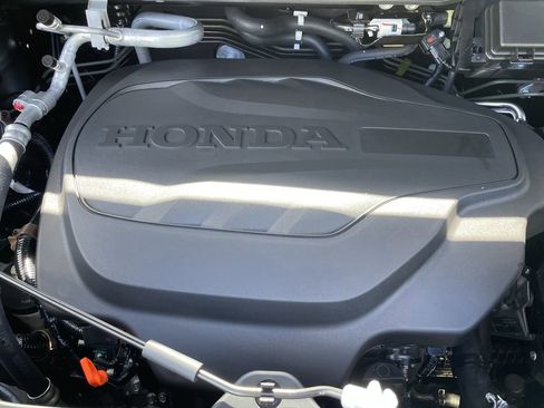 New 2026 Honda Ridgeline Black Edition image 11