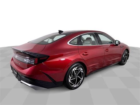 Used 2024 Hyundai Sonata SEL w/ Convenience Package image 8