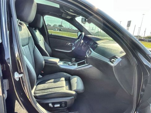 Used 2021 BMW 330i xDrive Sedan w/ Convenience Package image 35