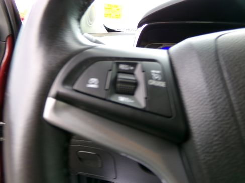 Used 2016 Chevrolet Trax LT w/ LT Convenience Package image 12