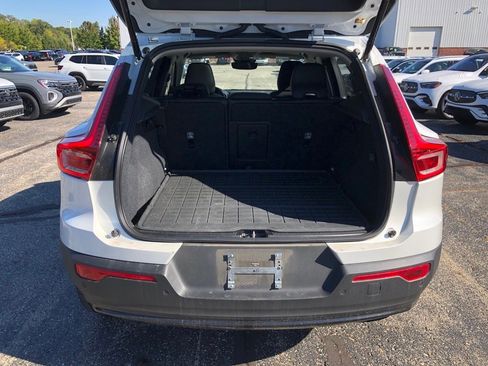Used 2023 Volvo XC40 B5 Plus w/ Driver Assist Package image 37