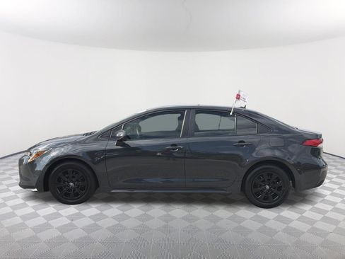 Used 2024 Toyota Corolla LE FWD image 14
