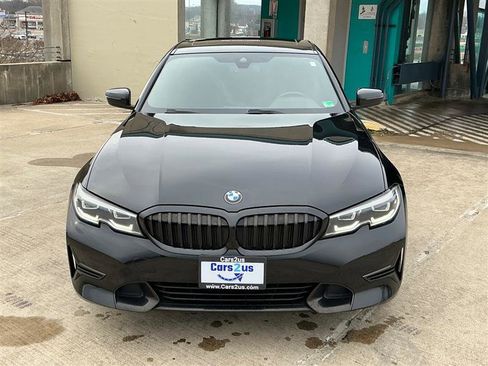 Used 2020 BMW 330i Sedan w/ Convenience Package image 11