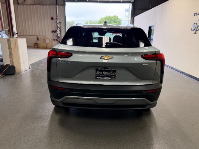 Used 2024 Chevrolet Blazer EV LT AWD/4WD image 5