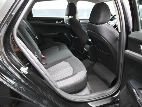 Used 2025 Kia K5 LXS FWD image 22