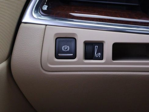 Used 2019 Cadillac XT5 Premium Luxury FWD image 20