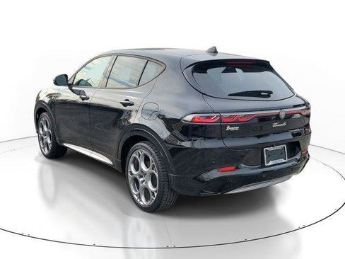 Used 2024 Alfa Romeo Tonale Ti AWD/4WD image 3
