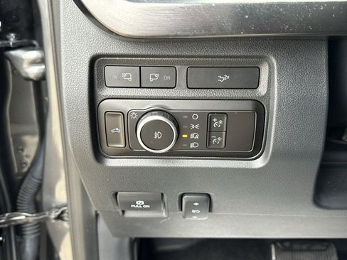 Used 2023 Ford F250 Lariat w/ FX4 Off-Road Package image 24