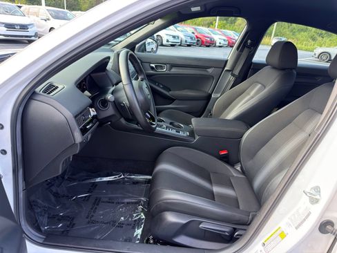 Used 2025 Honda Civic Sport image 11
