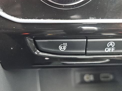 Used 2018 Volkswagen Atlas SEL Premium image 15