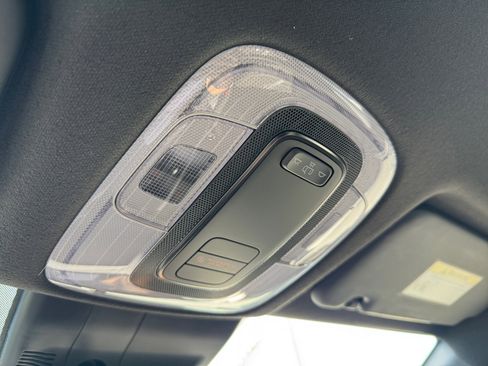 New 2025 Hyundai Elantra Sport image 18