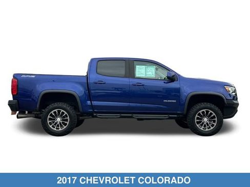 Used 2017 Chevrolet Colorado ZR2 w/ LPO, Premium Interior Package AWD/4WD image 4