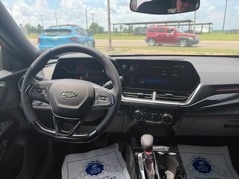 New 2026 Chevrolet Trax RS w/ Driver Confidence Package FWD image 14