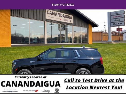 Used 2021 GMC Yukon SLT w/ SLT Premium Package AWD/4WD image 4