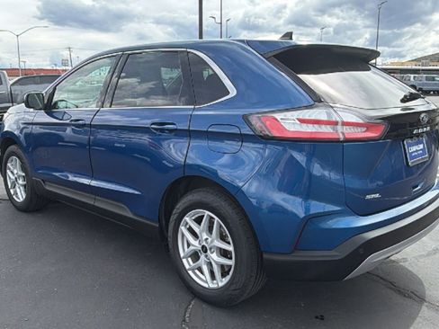 Used 2024 Ford Edge SEL image 5