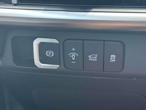 New 2024 Hyundai Santa Fe SEL image 18