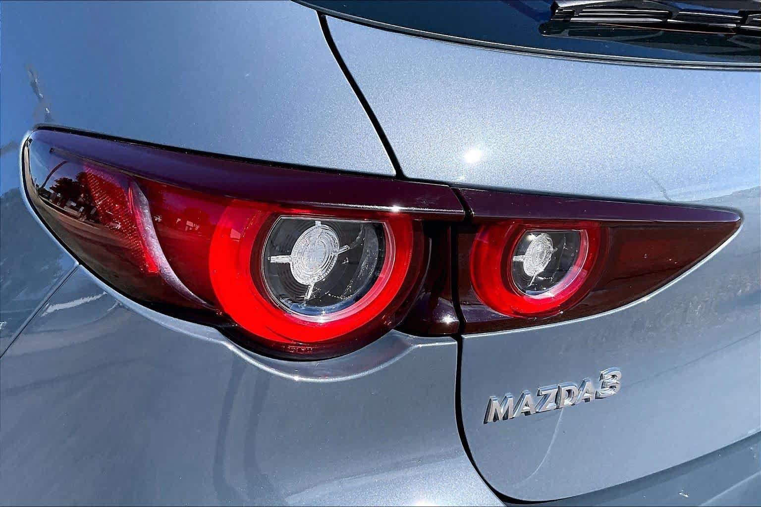Used 2024 MAZDA MAZDA3 s FWD image 27