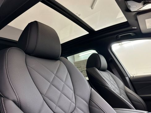 New 2026 BMW X5 xDrive50e w/ Parking Assistance Package image 25
