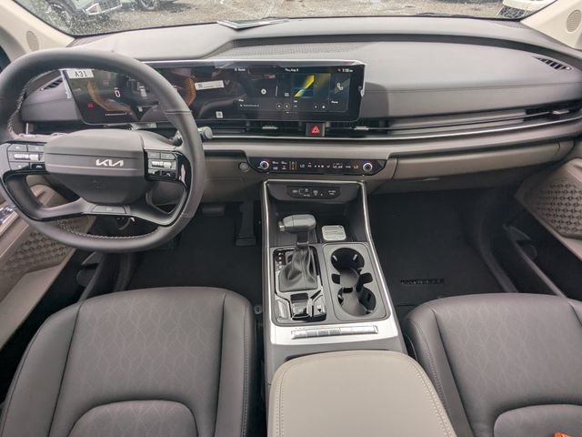 New 2027 Kia Carnival EX FWD image 16