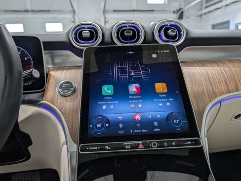 Certified 2026 Mercedes-Benz GLC 300 4MATIC image 31