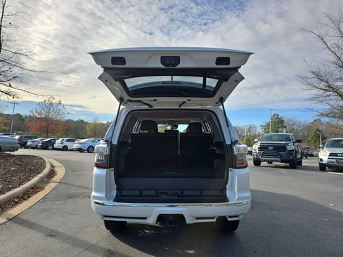Certified 2022 Toyota 4Runner Limited image 12