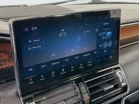 Used 2024 Lincoln Navigator L Black Label AWD/4WD image 19