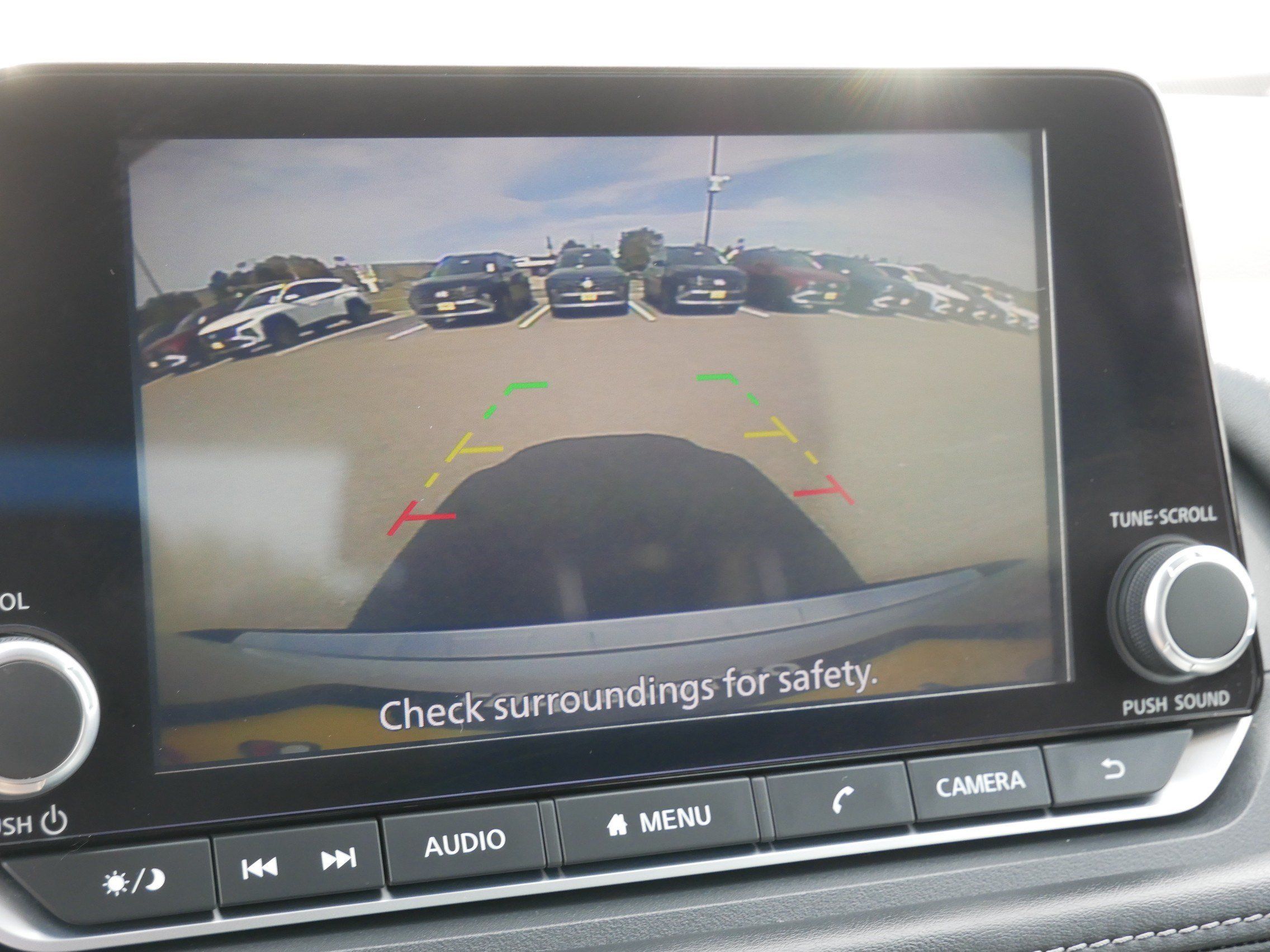 Used 2023 Nissan Rogue SV AWD/4WD image 32