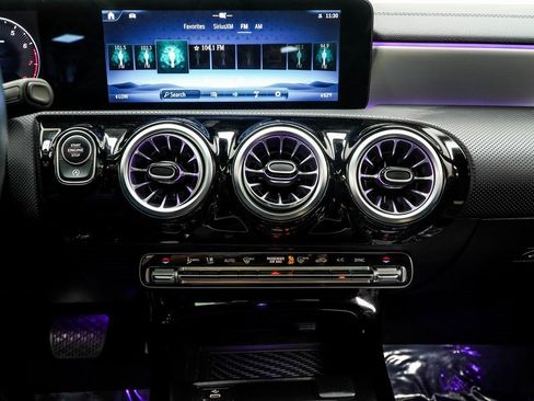 Used 2025 Mercedes-Benz CLA 250 image 20