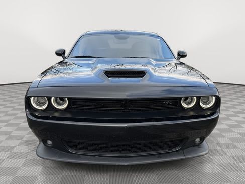 Used 2022 Dodge Challenger R/T w/ Plus Package image 2
