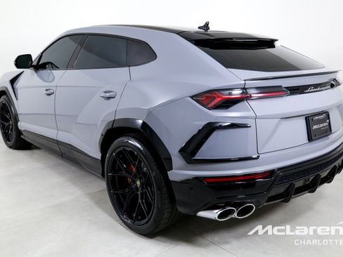 Used 2019 Lamborghini Urus image 6