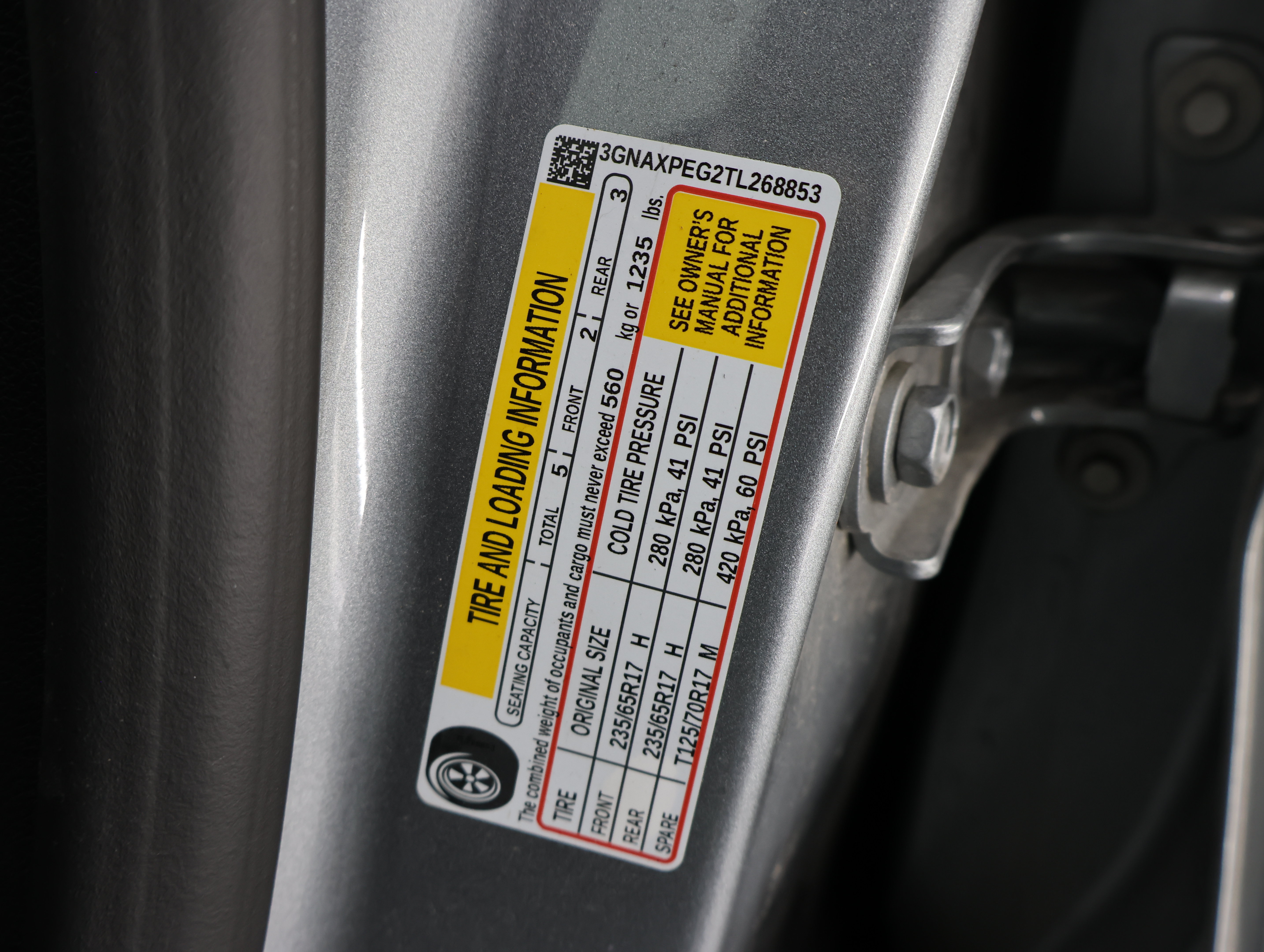 Used 2026 Chevrolet Equinox LT AWD/4WD image 53