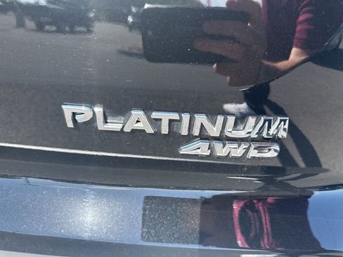 Used 2025 Nissan Pathfinder Platinum w/ Cargo Package image 19