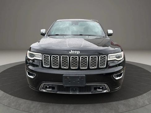 Used 2017 Jeep Grand Cherokee Overland w/ Jeep Active Safety Group AWD/4WD image 2