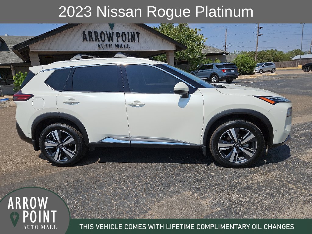 Used 2023 Nissan Rogue Platinum w/ Platinum Premium Package FWD image 13