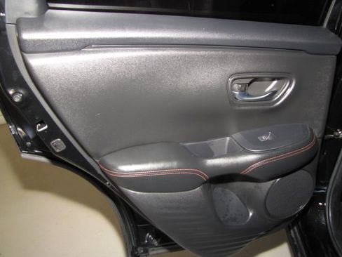 Certified 2024 Honda HR-V Sport image 12