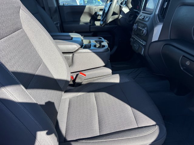 Certified 2024 Chevrolet Silverado 2500 Custom w/ Custom Convenience Package AWD/4WD image 6
