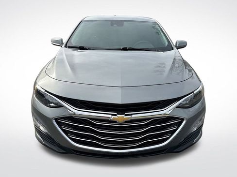 Used 2024 Chevrolet Malibu LT image 2