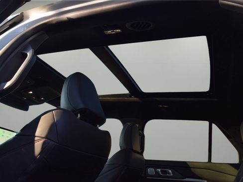 Used 2025 Ford Explorer ST w/ Sun And Sound Package image 6