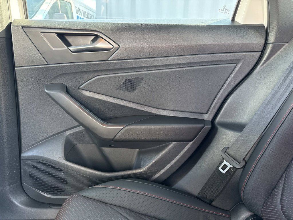 Used 2024 Volkswagen Jetta GLI Autobahn FWD image 18