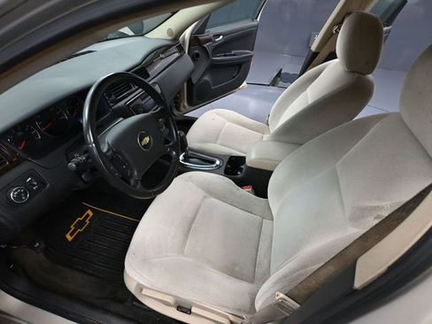 Used 2012 Chevrolet Impala LT image 20