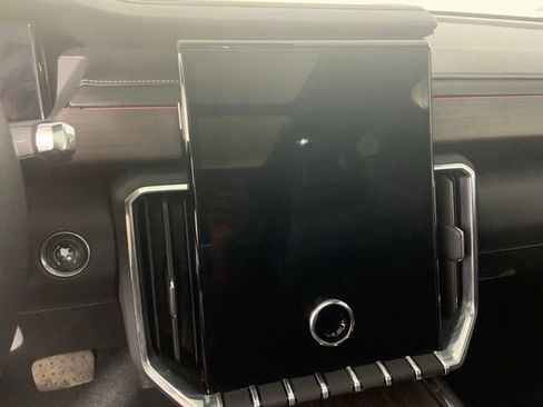 Used 2024 GMC Acadia Denali w/ Super Cruise Package AWD/4WD image 30