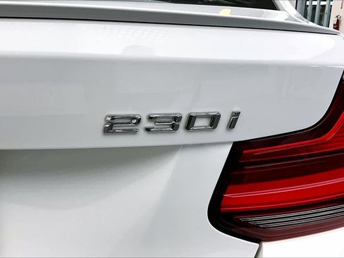 Used 2019 BMW 230i Coupe RWD image 10