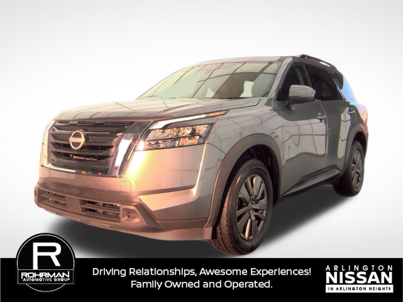 Used 2025 Nissan Pathfinder SV AWD/4WD image 6